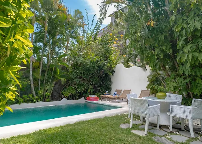 Ocean Star Villa Two Near Kudeta Beach